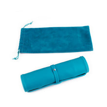 Load image into Gallery viewer, Portable Silicone Pet